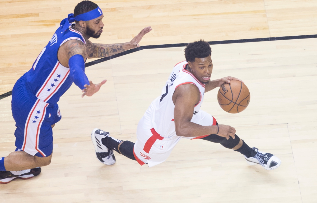 比利亚雷亚尔vs巴塞罗那全场数据：射门数13-17，射正数4-10