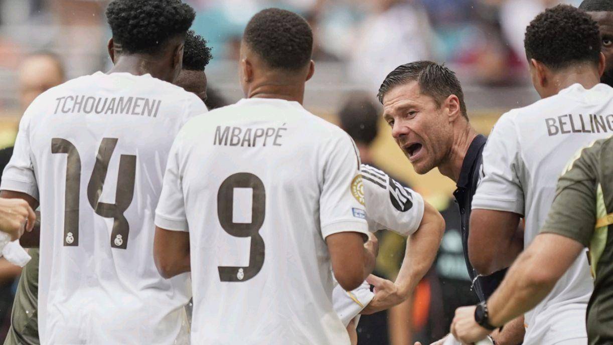 那不勒斯的 那不勒斯的