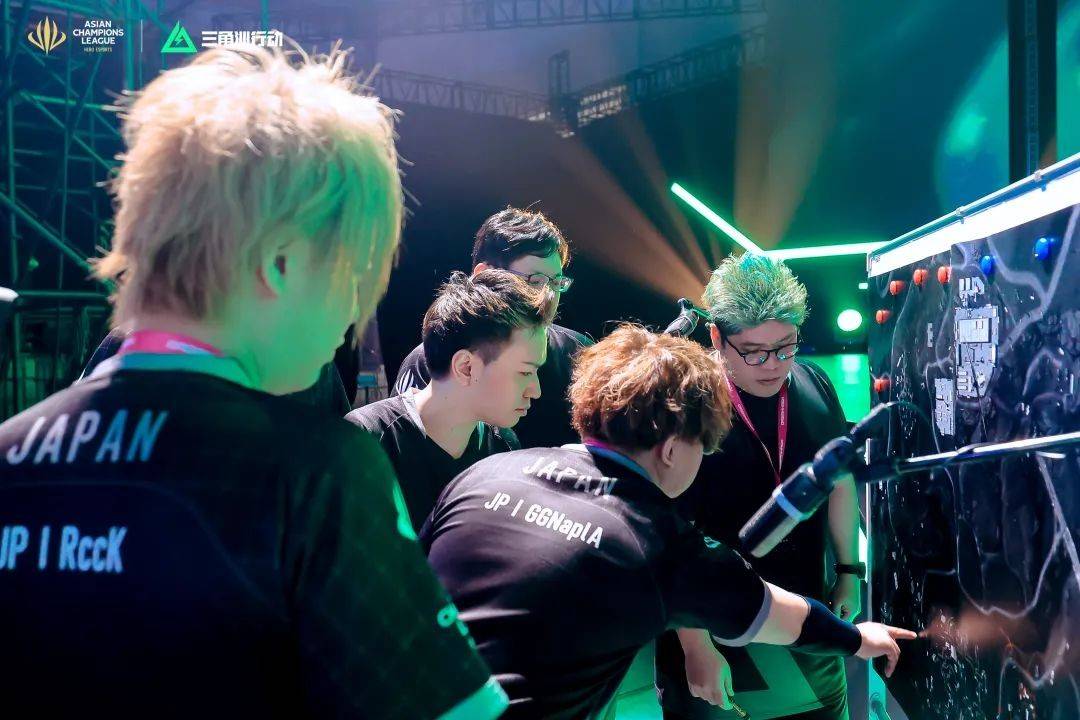 并加粗或斜 并加粗或斜